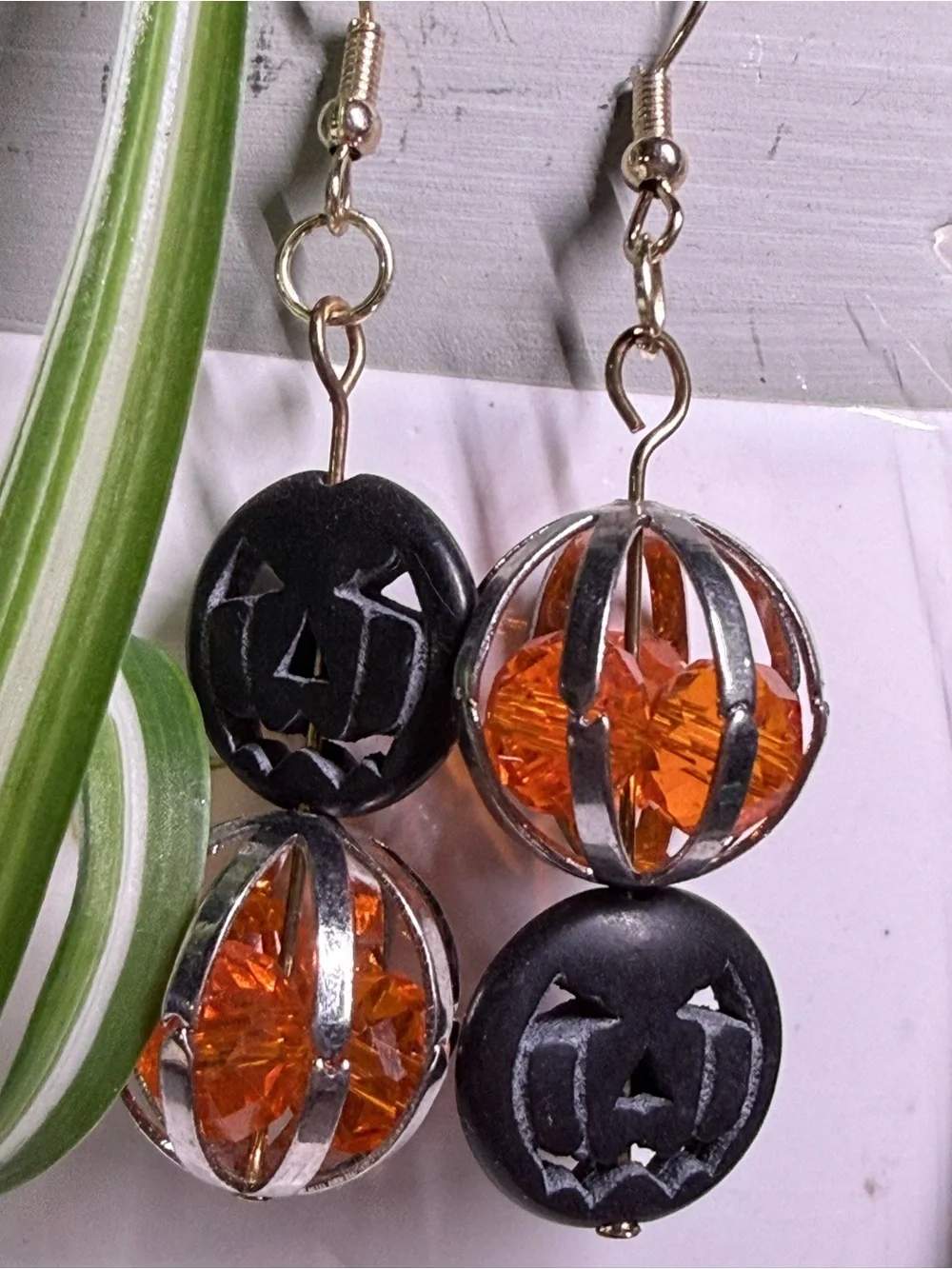 Handmade Spooky Halloween Jack-O-Lantern Beaded Earrings | Goth Fall Spooky